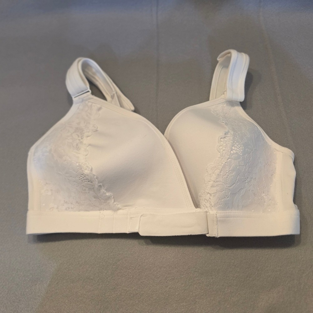 Nursing Bra Women XL White New Lace Front Closure Adjustable Straps